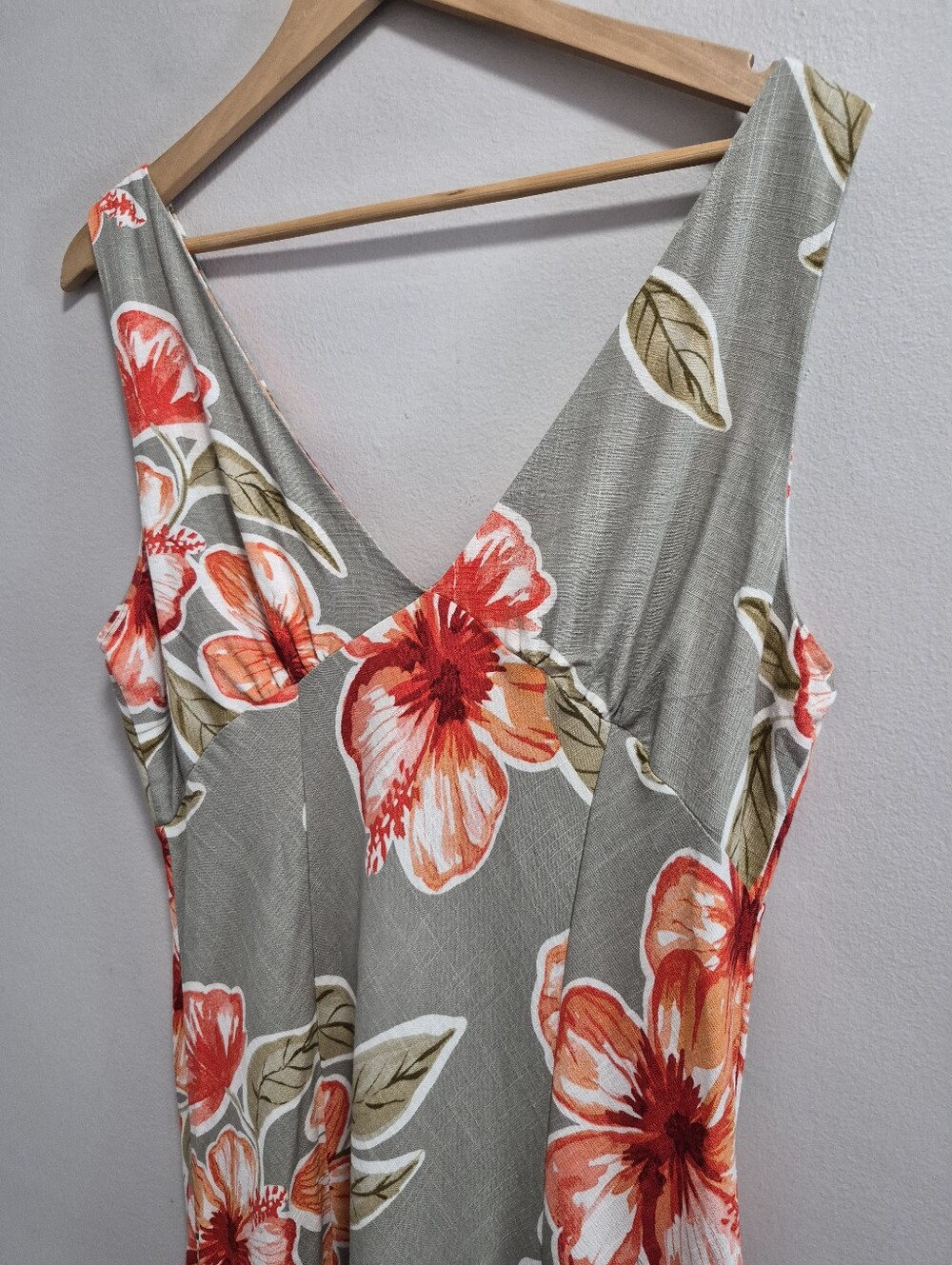 Paper Heart NWT Tropical Hibiscus Sage Green Maxi Dress Linen Blend Size XL - Picture 3 of 6